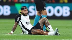 Oranje-topscorer Memphis Depay (32) krijgt flinke veeg uit de pan: 'Hij ruïneert de club'