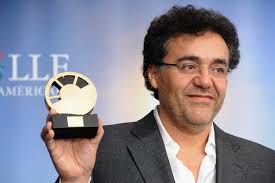 Director Rodrigo Garcia, poses with his award after receiving the Jury Prize for his movie &quot;Mother and ... - Rodrigo%2BGarcia%2BWill%2BMeet%2BTall%2BDark%2BStranger%2BroM3sCrYVPAl