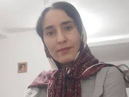 فروغ خسروی، معلم مقطع ابتدایی، با حکم دادگاه انقلاب بهبهان به ۱۵ سال حبس محکوم شد