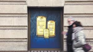 Metales se desinflan, oro cayó 13% y plata 32% en cuatro días