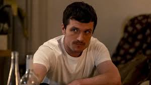 Josh Hutcherson Embraces 'Internet Boyfriend' Title