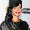 Rihanna e i suoi cappellini Valentina Barzaghi - thumbs_milestone_1395919_pr