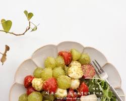 완성된 건강 샐러드 이미지 이미지