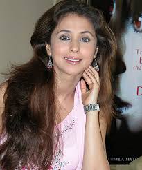 urmila matondkar साठी प्रतिमा परिणाम