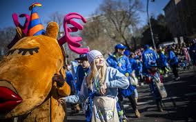 rosenmontagszug düsseldorf 2026