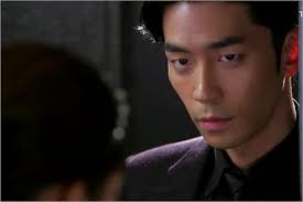 Shin Sung Rok&#39;s Ring on “Man from the Stars” Designed by Park Shi Yeon&#39;s - shin-sung-rok-lee-jae-kyung