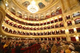 Картинки по запросу одесса оперный театр