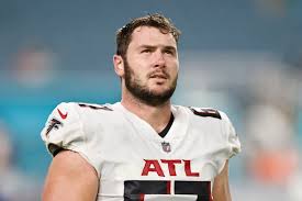 Former Falcons center shocks NFL by retiring at age 27