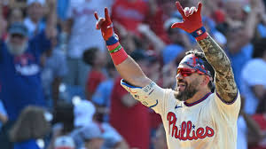 Kyle Schwarber's walk-off HR caps Phillies' comeback vs. Cards