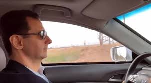 مناصرون لـ«حزب الله» يسخرون من الأسد ويذكّرون بحقبات القتال