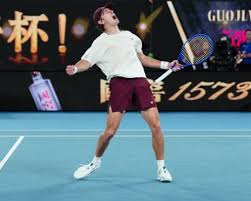 Australian Open 2026: Ruse v Andreeva; De Minaur and Svitolina through, Norrie out – live