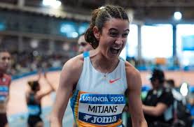 Marta Mitjans arrasa en el 800 de Ordizia con marca personal: 1:59:28