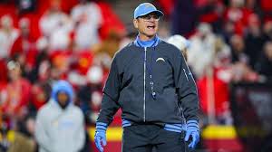 Chargers learn from past mistakes with key change before rematch vs. Chiefs
