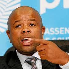 Prasa chief Lucky Montana is accused of tender irregularities worth more than R1-billion and organising an unauthorised trip to Cape Town for friends. - 300x300