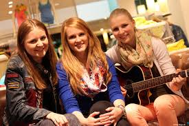 Christina, Sandra, Franzi - drei junge Sängerinnen rocken den Woid ... - Drei-M%C3%A4dls-beim-Garhammer-52