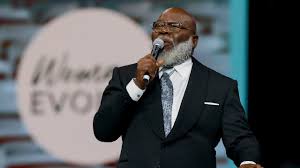 T.D. Jakes’ daughter, who took over his megachurch, shares details of dangerous accident