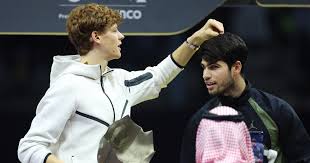 ATP Doha 2026, Alcaraz pensa già alla finale con Sinner: “Spero di poter giocare contro Jannik”. Il motivo
