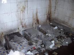 Bildergebnis für china public toilet