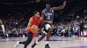 Report: Philadelphia 76ers to sign Caleb Love to a two-way deal