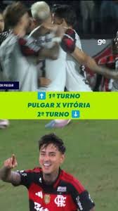 Pulgar marcou dois golaços contra o Vitória no Brasileirão 2026