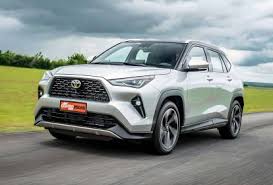 Toyota Yaris Cross 2026: preços, versões e motores do SUV que faz até 21,3 km/l