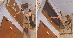 Man in Russia, 44, forcibly takes girl, 5, into building in ...