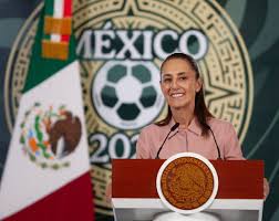 Anuncia Sheinbaum consulta a maestros 