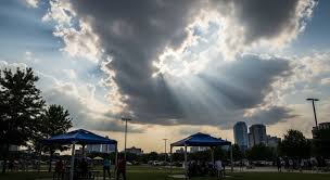 Calor sofocante en Dallas: máxima de 36°C y cielo cubierto
