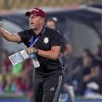 الوحدة الإماراتي بقيادة ريجيكامب يعاني