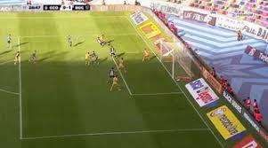 El gol anulado a Miltón Giménez por fuera de juego