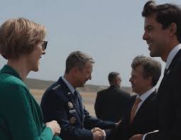 Gobierno interino asegura que visita del general Dan Caine fue para "fortalecer la cooperación en seguridad"