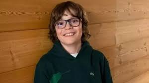Surprise Olympics role for boy stranded in snow
