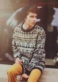 Résultat de recherche d'images pour "hipster clothing"