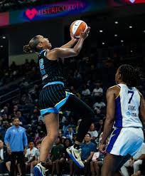 WNBA: Chicago Rookie Sensation Dampens Historic Night For LA Vet