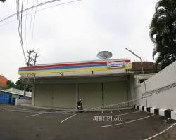 Gambar Indomaret Slamet Riyadi Depan Solo Grand Mall