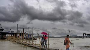 কালবৈশাখীর পূর্বাভাস! রবিবার থেকে কলকাতায় বজ্রবিদ্যুৎ-সহ বৃষ্টি