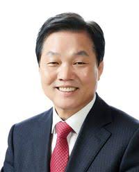 Park Wan-soo, former mayor of Changwon City and new president of the Incheon - Park%2520Wan-soo