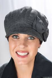 Résultat de recherche d'images pour "newsboy cap"