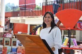 Histórica entrega de materiales de la SEE beneficia a miles de niños: Gabriela Molina