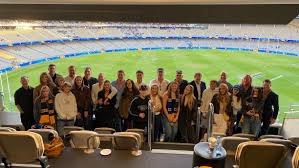 SEE THE PICS: 06 Eagles reunite at Optus