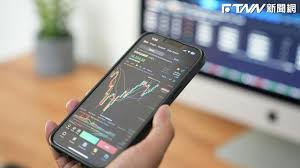 4958 : la rencontre qui retient son souffle