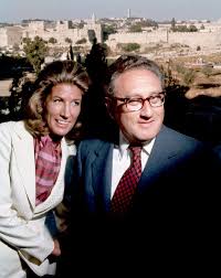 Nancy Kissinger’s Quiet Power: The Untold Story Behind the Diplomat’s Shadow