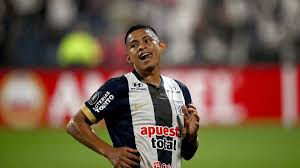 Kevin Quevedo volvió a concentrar con Alianza Lima y estará listo para enfrentar al ADT