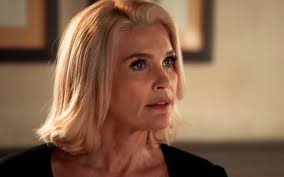 Sandra morre em Êta Mundo Melhor!? Vilã depende de milagre de dois inimigos