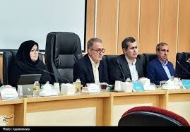شکاف میان ثروت عظیم منابع و سهم ناچیز از تولید ملی