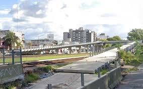 Tren Sarmiento: Reactivan obras clave y gremio denuncia desinversión