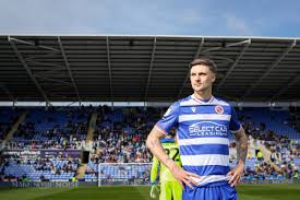 Reading vs Wycombe Wanderers: M4 Derby Preview & Key Clashes