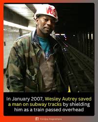 In 2007, Wesley Autrey risked his life to save a man who had fallen onto subway tracks in New York. Without hesitation, he shielded the stranger with his own body as a