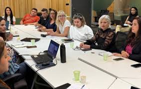 Itaú na Mira! Sindicato Acusa: Demissões, Home Office e Atendimento Prejudicado!