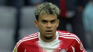 Bayern Munich fans come to immediate verdict on Luis Diaz after making debut against Lyon
